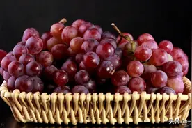 葡萄皮的惊人秘密：它竟然可以这样吃！图片