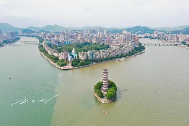 广东这座城市“太特别”：只有市区讲粤语，周边区县却说客家话？