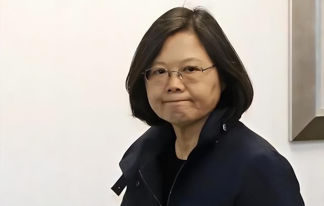 统一台湾的最大障碍，不是美国与台独，而是“中华民国”这个称号
