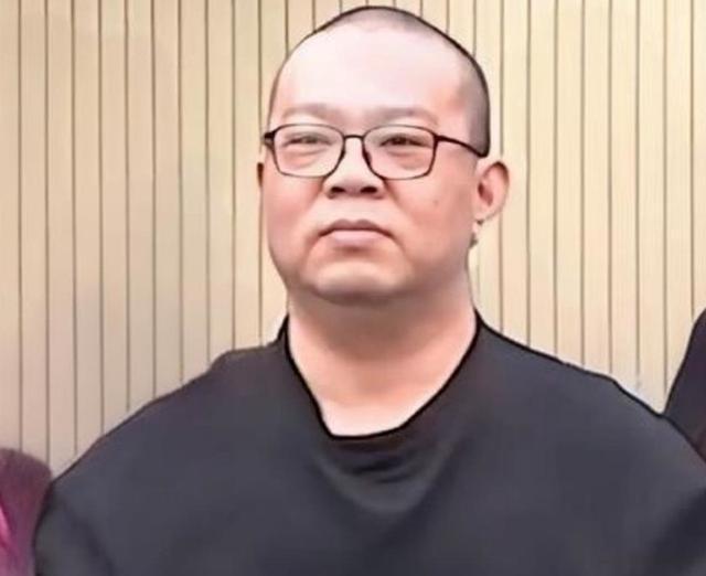 11亿巨贪白天辉临终注射细节披露，妻子痛问骨灰咋处理他答：随便