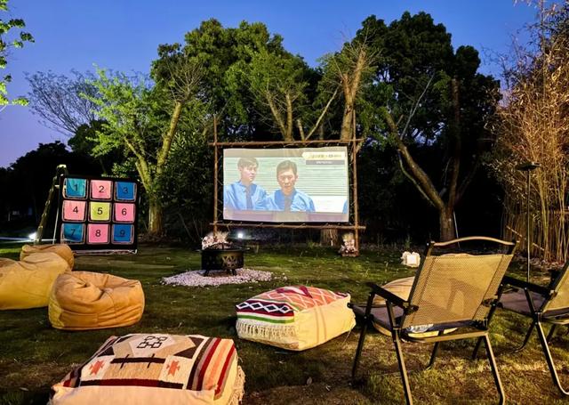 沪上这9条秋游线路，带你走进申城最美的秋景~