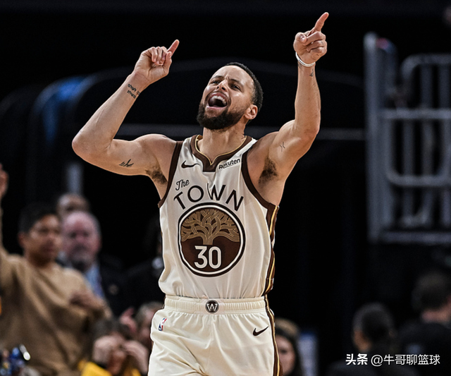 亚历山大创62年纪录仍无缘今日最佳！抱歉！约基奇创造了79年纪录