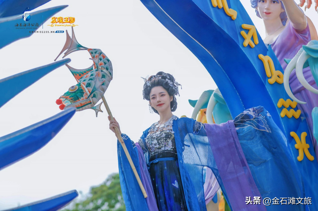 国庆怎么玩？逛这几处就赚了！