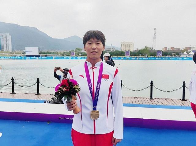 王莉举报范继文进展！奥运冠军庄晓岩声援，自述自己也曾受打压