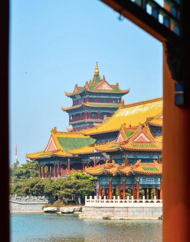 山东这座宝藏小城，坐拥中国四大名楼之一！苏轼、秦始皇都为它打call！