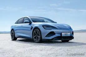 新车 | 售17.98万元起，最高续航700公里，比亚迪海豹荣耀版上市图片