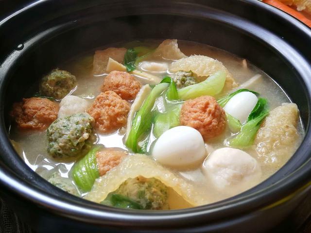 天冷就馋火锅这一口，分享9种家常火锅！暖身又健康！