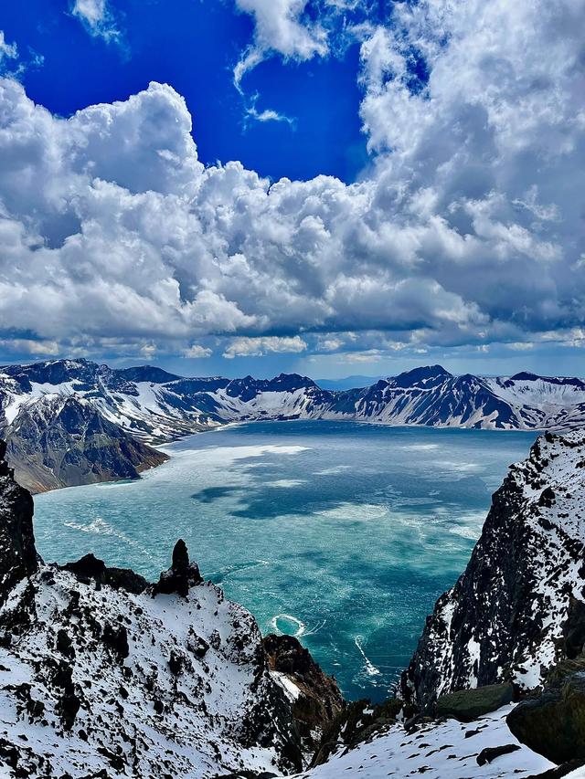 你当像鸟，飞往你的山⛰️美图壁纸