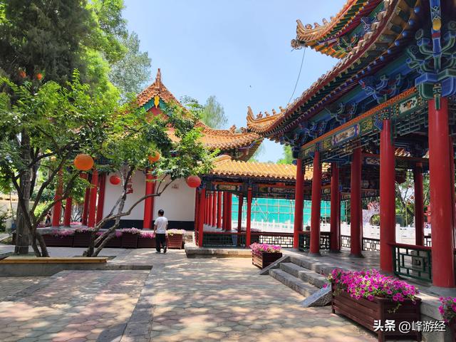 银川鼓楼，花了近一百年才建成，见证古城风雨