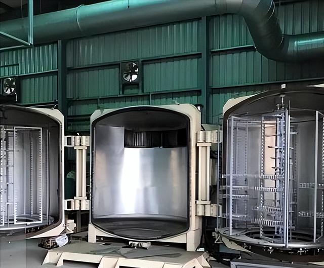 中国首台纳米压印光刻机交付：打破美国垄断，国产芯片换道超车！