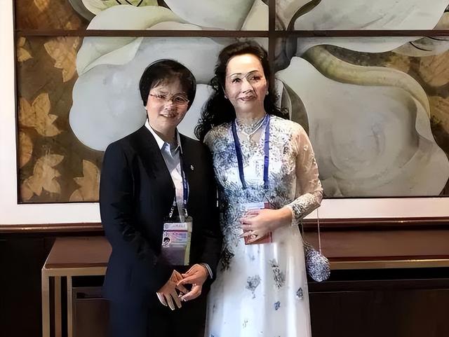 被判死刑她大喊：愿捐200万亿买自己小命，成为一只会下金蛋的鹅