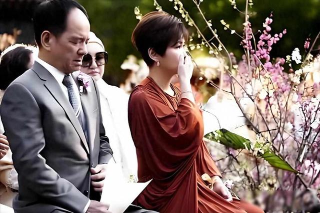 女儿无论嫁给谁，一生的幸福，往往来自父母给的这“5张底牌”