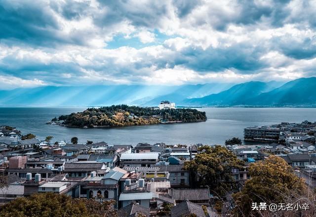 在云南大理看到不一样的旅居者，不用房租水电费，反而还有收入