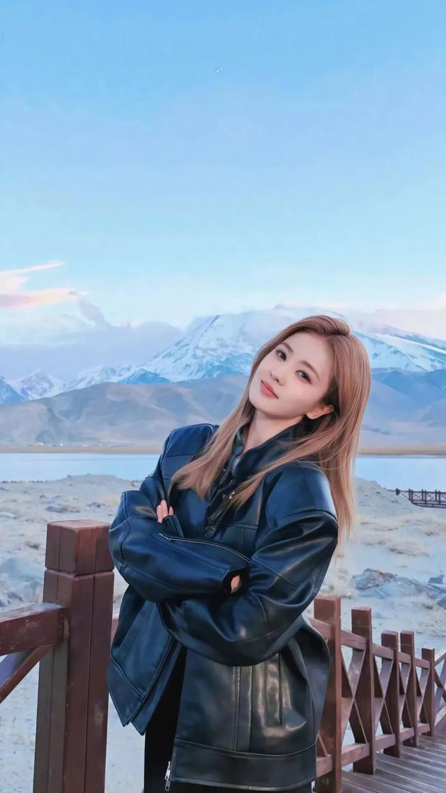 白鹿美丽图片分享