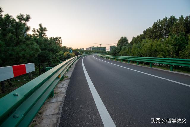 1平方公里等于多少公里？揭秘面积单位换算的实用技巧