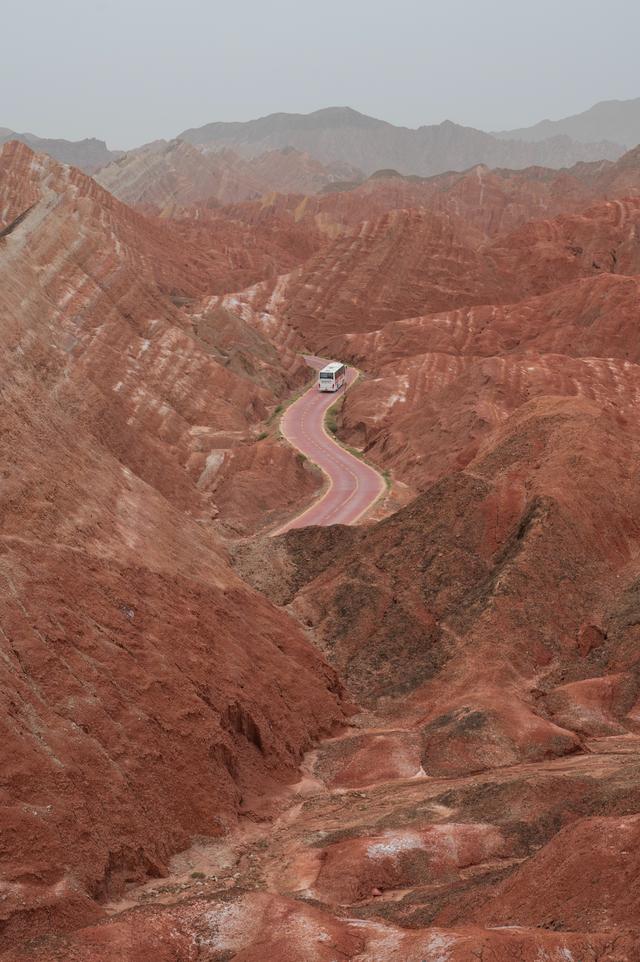 我和张掖七彩丹霞之间，还隔着一个夕阳的距离