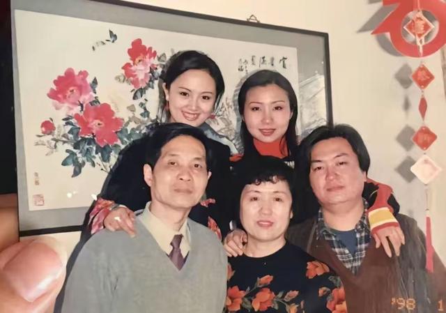 蒋勤勤，揭开辛柏青丧妻两个月后的真实处境，印证了李乃文的担心