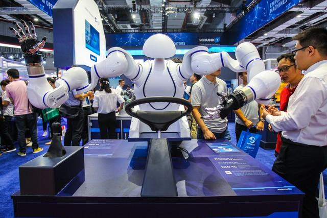 2025世界机器人大会：看机器人如何变得更聪明