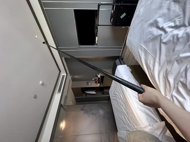 中国女游客马尔代夫潜水被酒店船只遗忘 “绝望”35分钟幸被渔船救起