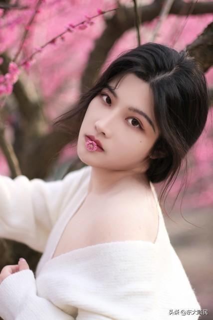 北京街头巷尾都挺爱聊的话题：大龄剩男剩女，到底谁以后日子更难