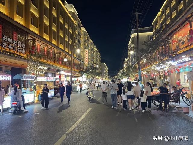 四川广汉有两条美食街，不是本地人真找不到