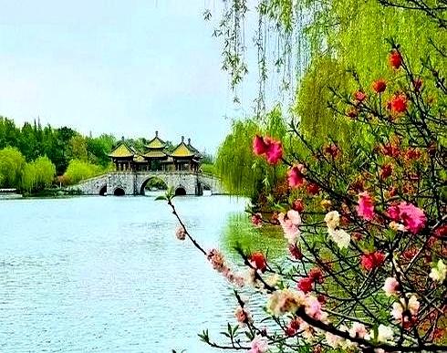 你别怀疑，大部分公公，都会当儿子不在家的时候与儿媳妇保持距离