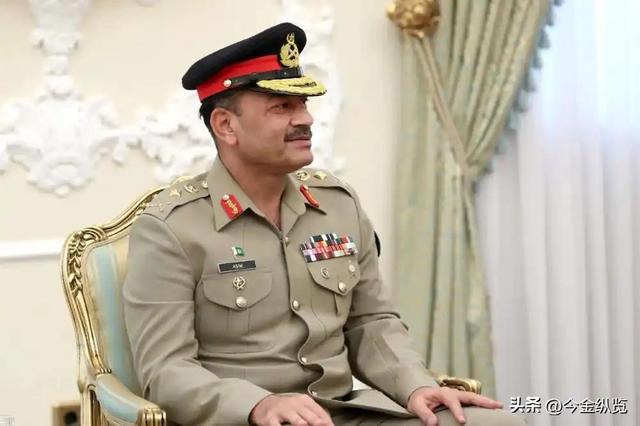 巴铁兵变新王！穆尼尔三招玩转中美沙，他如何让巴基斯坦起死回生