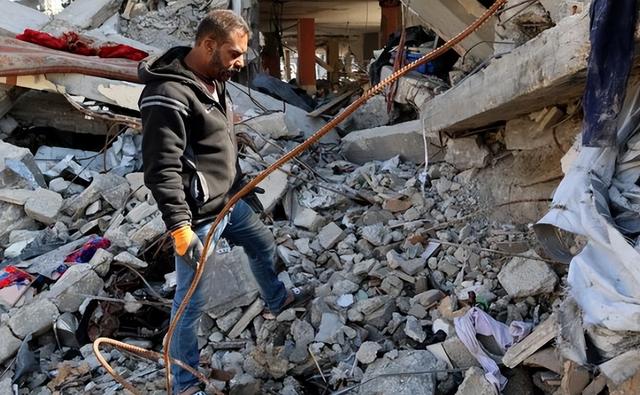 美国让以色列自掏3亿美元清理加沙废墟，孙玉良：这笔账有何深意