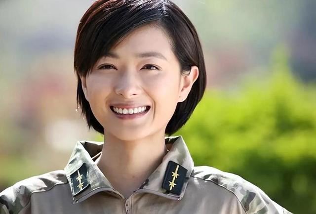 因长的太漂亮，七次拒绝导演“要求”被雪藏，43岁终凭实力走红