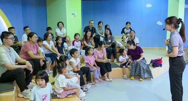 罗定：政企携手，守护青少年“睛”彩未来