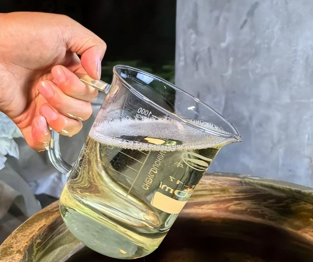 白酒能放多久？放20年还能喝？提醒大家：有3种酒时间越久越值钱