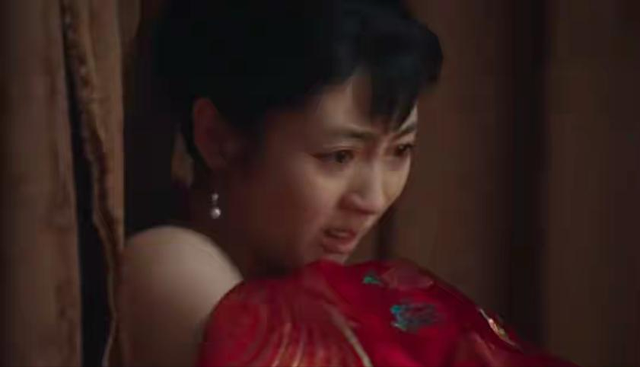 不会演就别尬演！《生万物》最大的败笔，就是请了“戏混子”的她