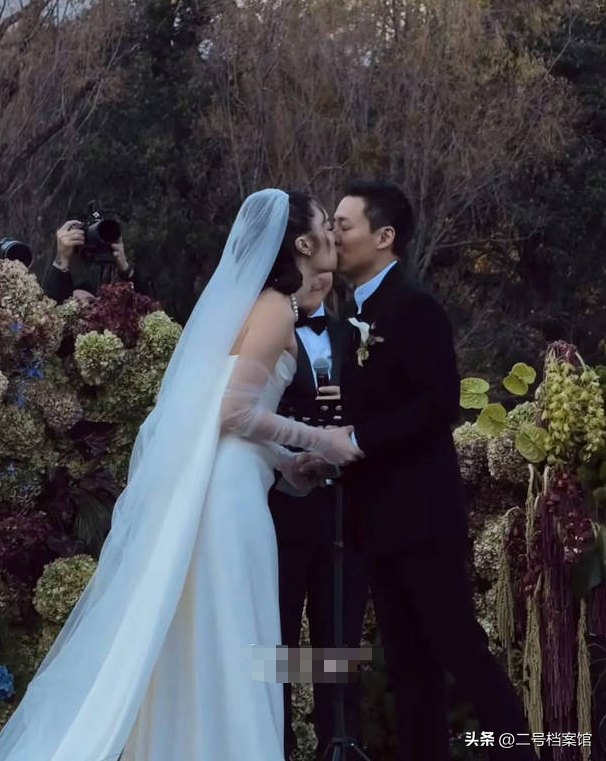 霍启仁妻子家世曝光，是泰国豪门，和霍家门当户对，不比郭晶晶差