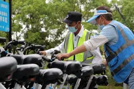 共享单车停放点＋13！图片