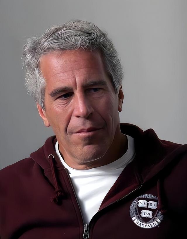 特朗普签署"爱泼斯坦法案"，30天后，谁的秘密将被曝光？