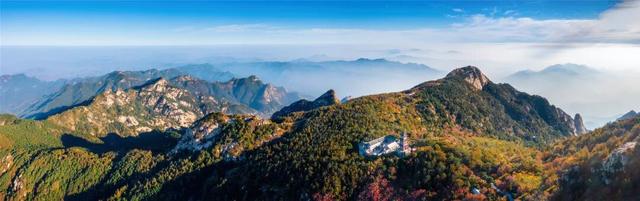 踏云登泰山，邂逅山间好时节
