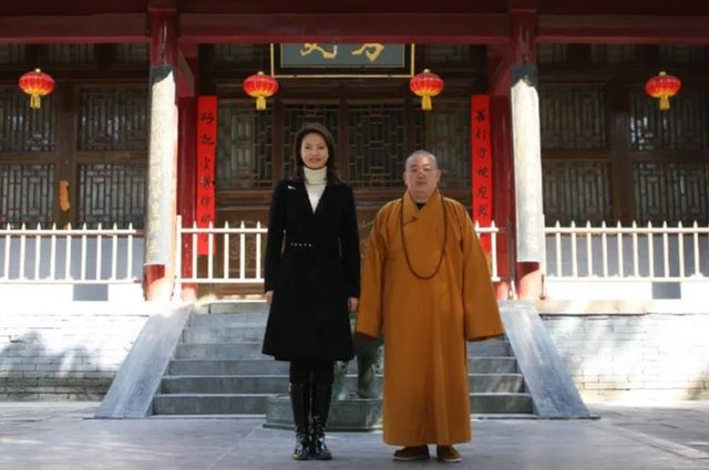 释永信害惨4位女明星：2个央视名嘴、1个炫富全网被封	，刘涛最冤