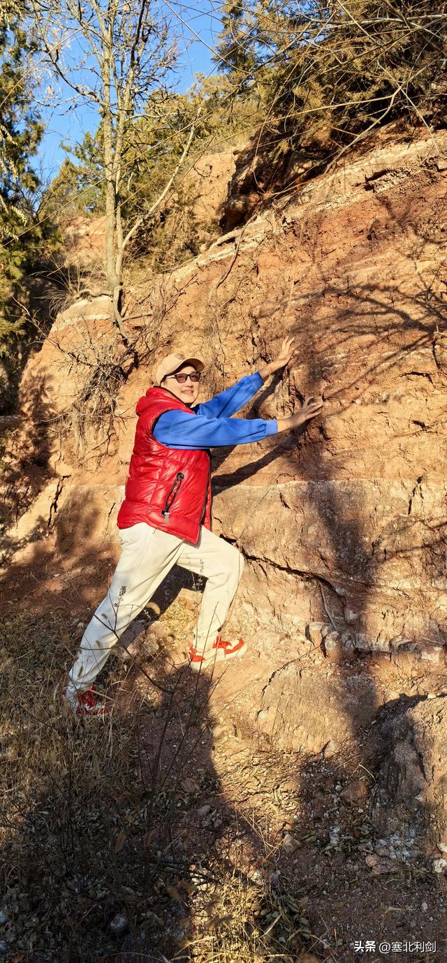 张家口市郊区还有如此丹霞地貌！