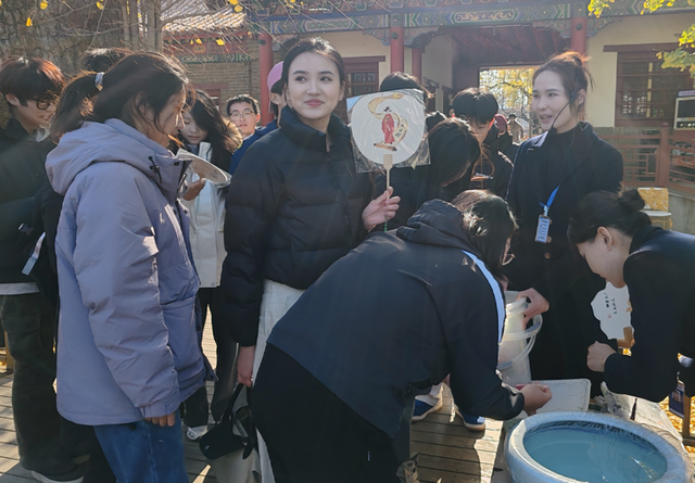 “发现临沂”City walk正当时——临沂大学“城市文旅探索家”大学生旅游线路体验活动举行