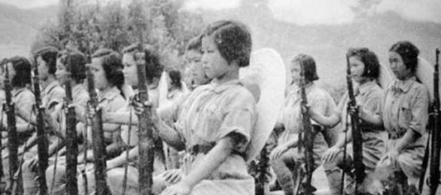 15岁入党，18岁和主席结婚	，如今仍健在，却几乎不露面