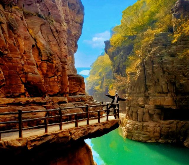 河南人都爱去的云台山，到底凭什么火遍全国？