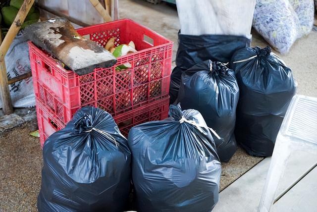 泰国虽然没有中国“发达”，但泰国人这件事做得比大多中国人好？