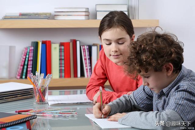 孩子是不是读书的料，7岁前就已注定？90%父母搞错了关键！