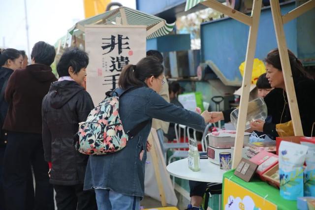 “沪派江南-复兴市集”首场活动引爆秋日热潮