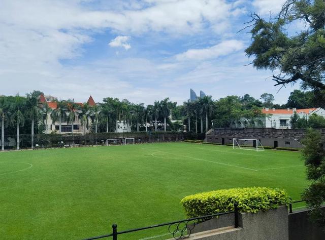 厦门鼓浪屿洋人球埔旧址，中国最早的足球场之一，153年仍在使用