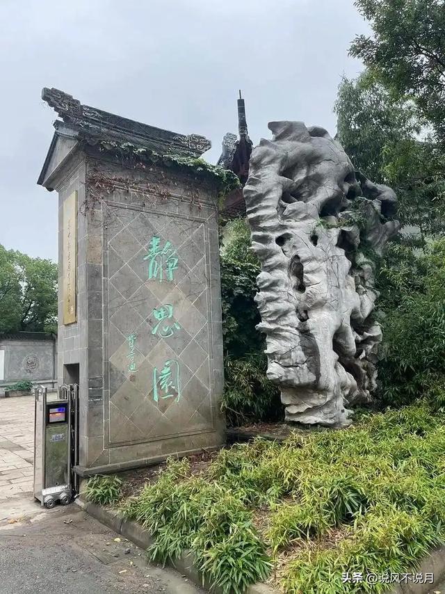 5年倒闭10家热门景区，年轻人住帐篷，天价酒店为啥割不动了？