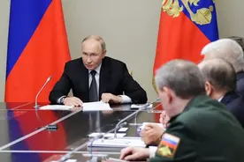 国门被乌军攻破后，俄罗斯人突然想起，中俄曾经有过一个约定图片