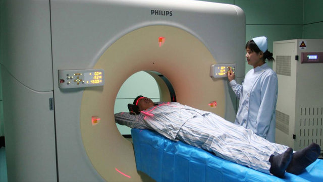 医生提醒：肺结节随访复查的5个黄金时间点	，错过可能误大事