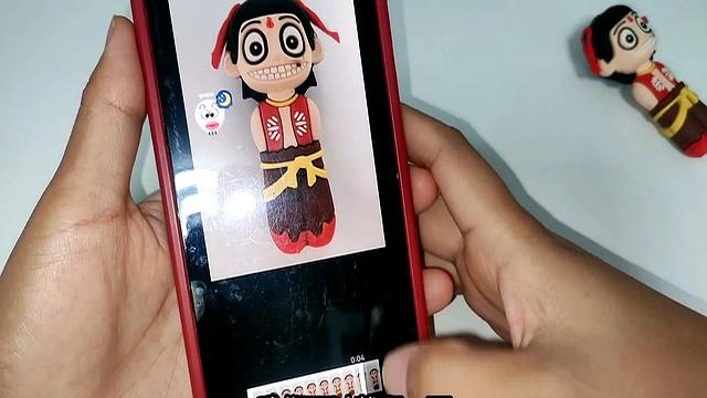 微信发朋友圈如何添加音乐、文字和表情？方法简单，好玩又有趣