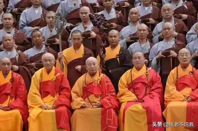 释永信家庭情况：大哥开武校，四弟已出家，母亲和二哥一起生活